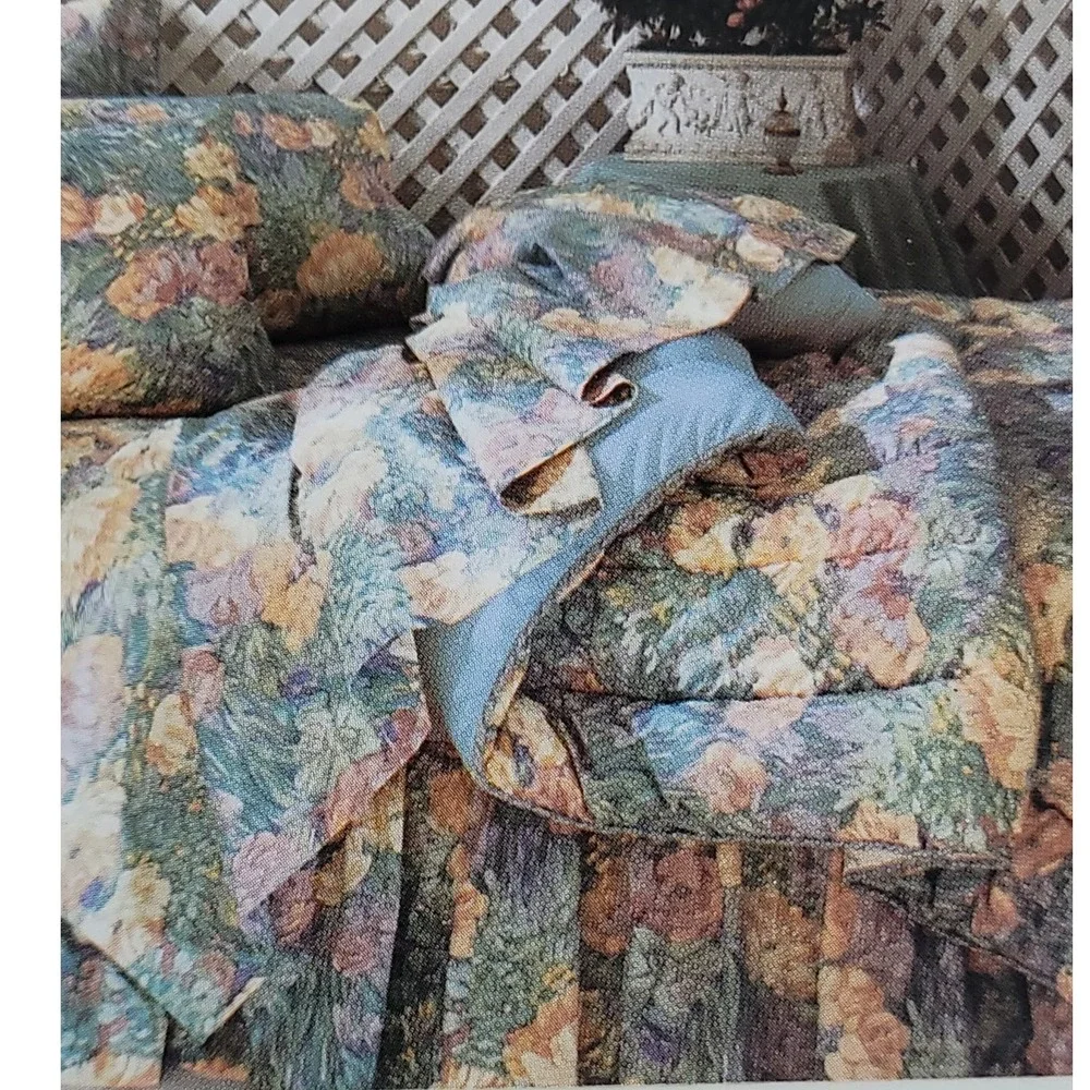 Vintage 1989 Revman Chiffon Queen Flat Sheet Floral Pastel Percale No-Iron USA